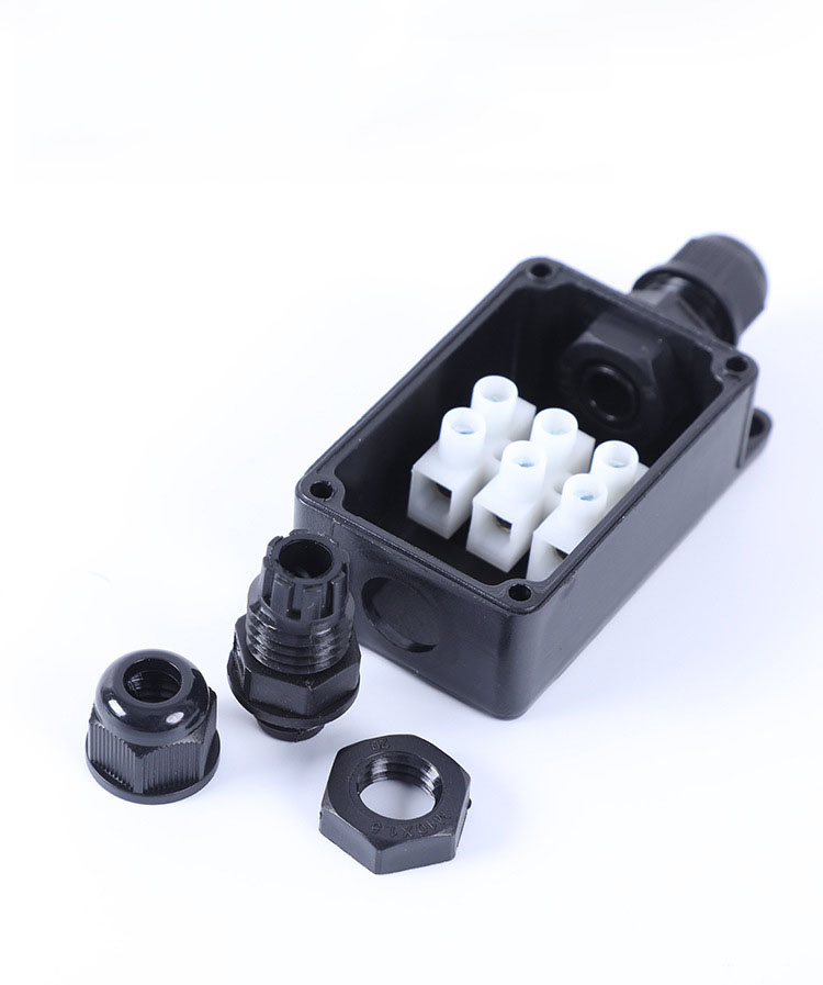 IP66 Mini Waterproof Box FSH100-2 Junction Box Sealed Outdoor Two Way Lighting Connector Room External 3 Heads