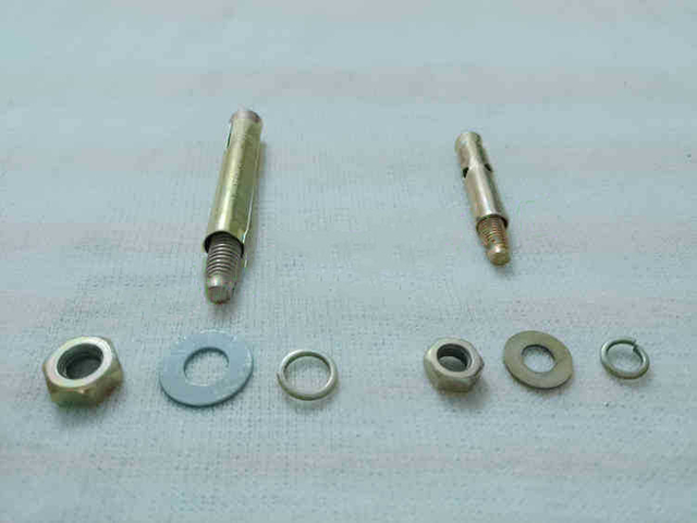 Expansion Screw Heavy-duty Hanging Plate Bolt Pull Explosion Screw Lighting Accessories