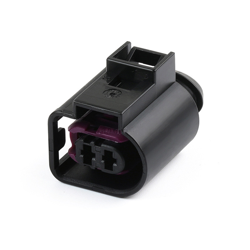 4D0971992 Waterproof Connector 1J0973722A Is Applicable to Speaker Plug DJ7025A-3.5-21