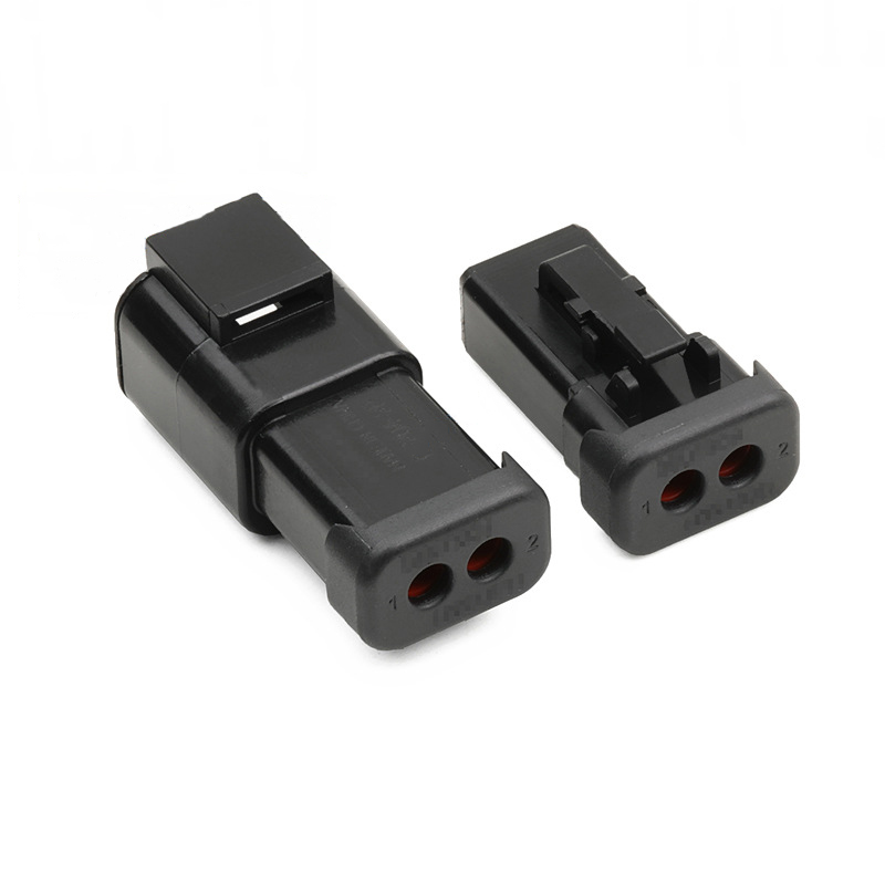 DTP04-2P-CE02 is applicable to the automotive high-current connector male-female cable plug with cover and black 2S sheath.