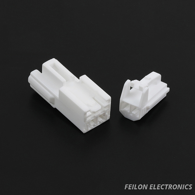 DJ7026A-2.2-11/21 Electric Ventilation Seat Motor Anti-theft Device Window Closing Device Connector 7283-1020