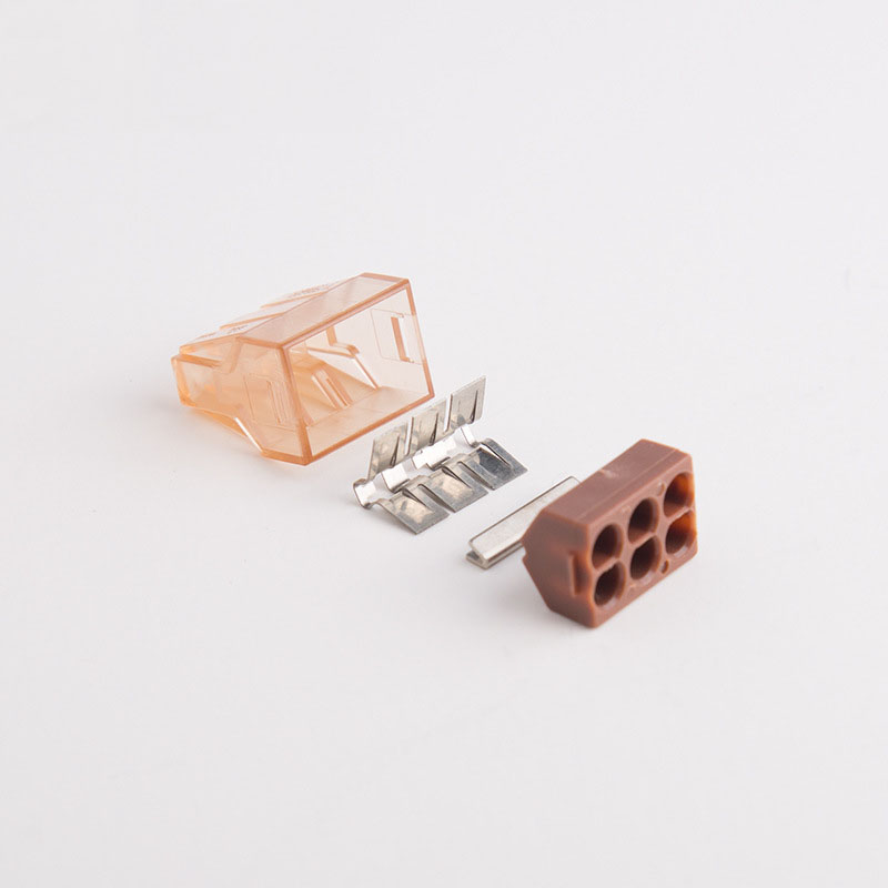 6 Poles Solid Wire 4 Square Wire 1 in 5 Out Push in Wiring Fast Wire Connector PCT-606