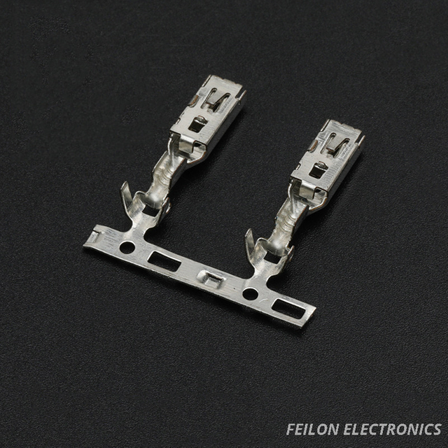 DJ625B-2.8*0.8A Automotive Terminal, Suitable for Crimping Wire Terminals and Connectors, Tinned Female Terminal