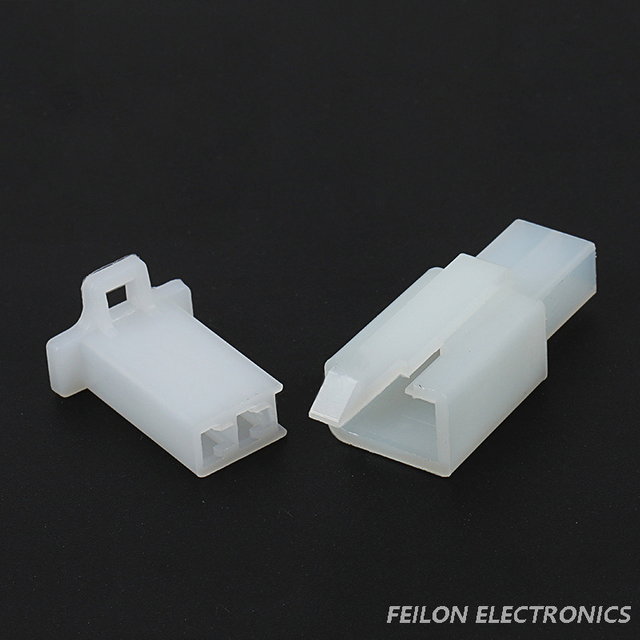 2.8mm 2-hole motorcycle electric vehicle connector plug with terminals DJ7021A-2.8-11/21