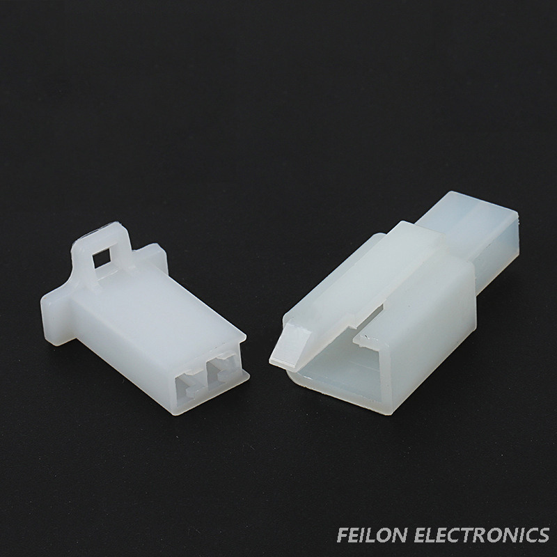 2.8mm 2-hole motorcycle electric vehicle connector plug with terminals DJ7021A-2.8-11/21