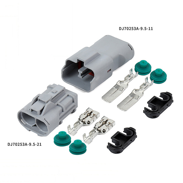 Automobile plug-in connector, electric vehicle wiring harness connector, 2P high current, high power plug DJ70253A - 9.5 - 11/21